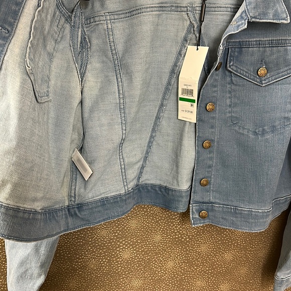 🔥🔥🔥NWT Calvin Klein Cropped Jean Jacket - Picture 5 of 12